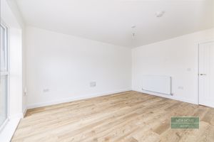 Photo 25- click for photo gallery